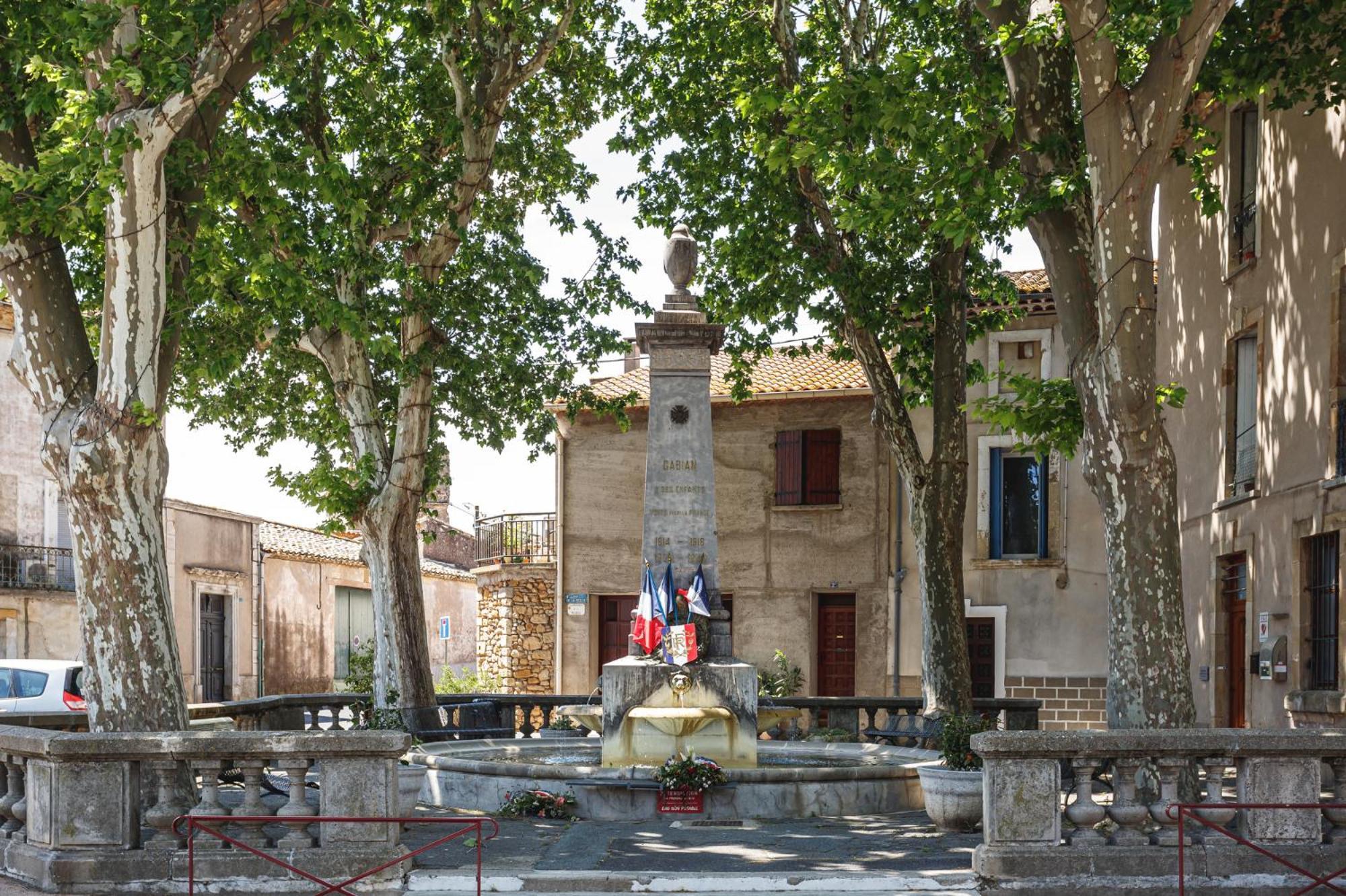 Cosy Apartment In Ancient Gabian With River And Vineyard Views Exterior photo